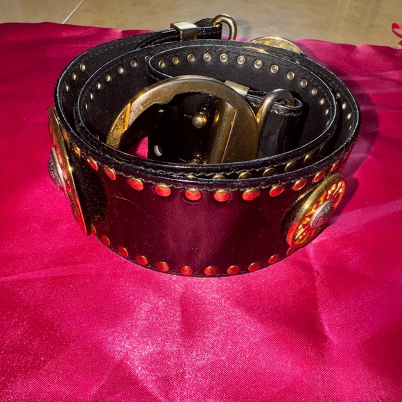 Vintage Versace Patent Leather Belt from the 80’s - Rare ? main image 10